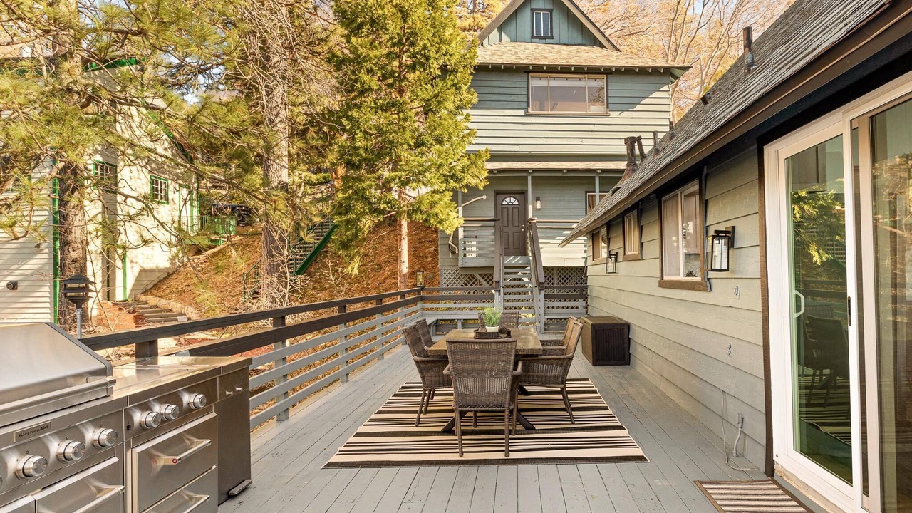 Photo of Outdoor in Lake Arrowhead