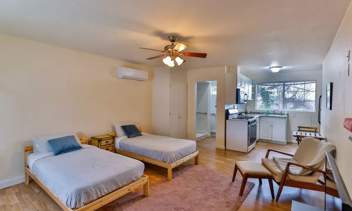 Photo of Bedroom in Agua Dulce