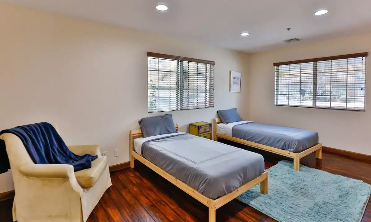 Photo of Bedroom in Agua Dulce