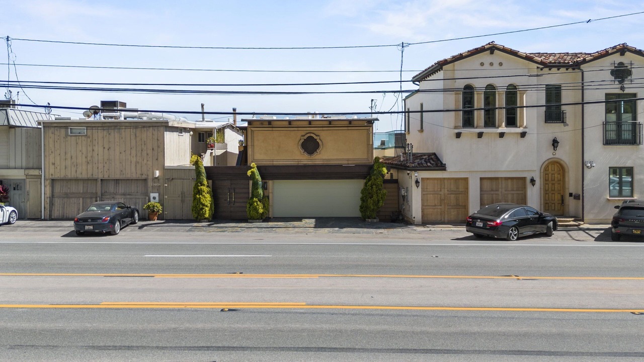 Photo of Others in Eastern Malibu
