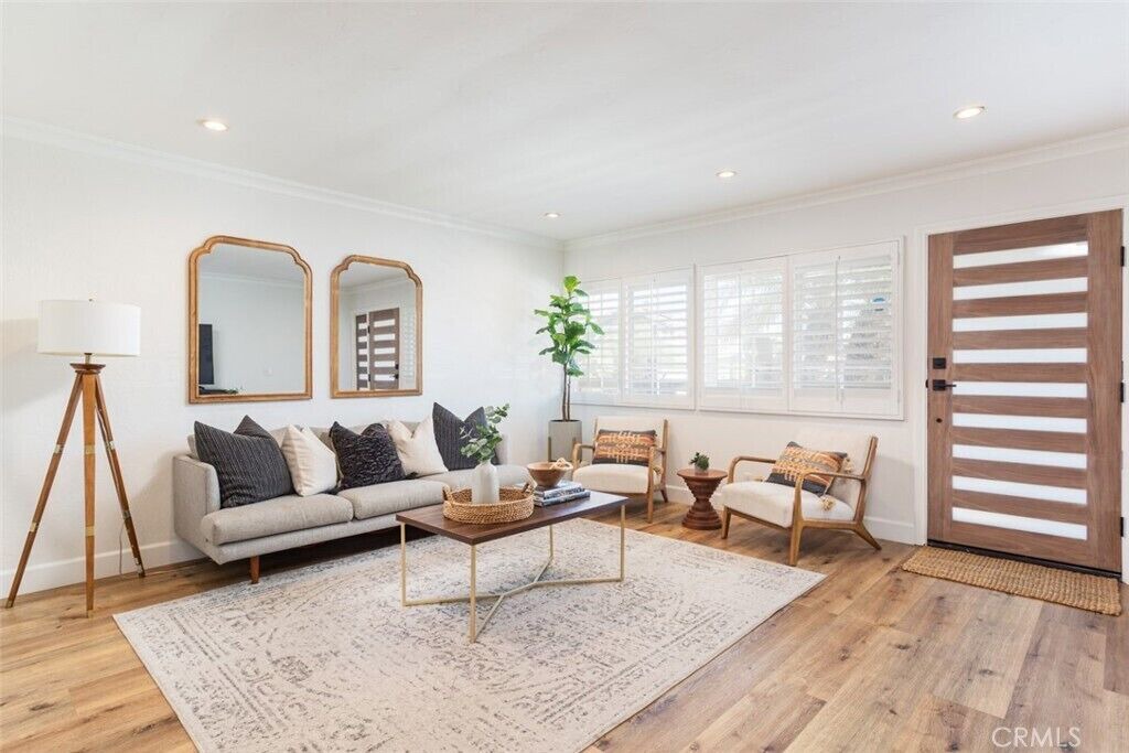 Photo of Bedroom in East Side Costa Mesa