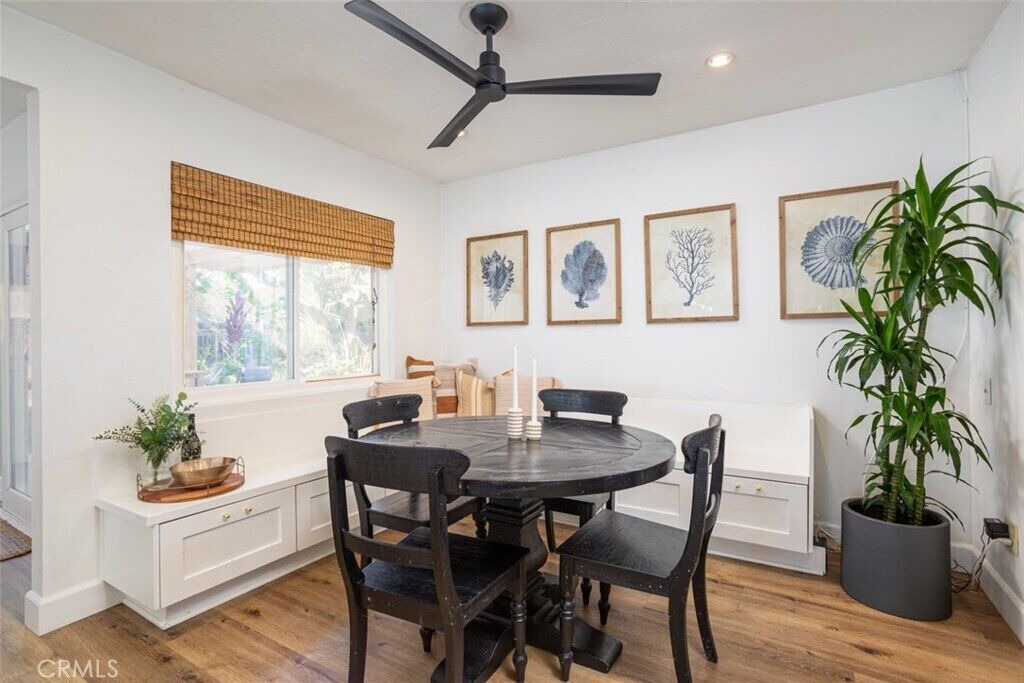 Photo of Bedroom in East Side Costa Mesa