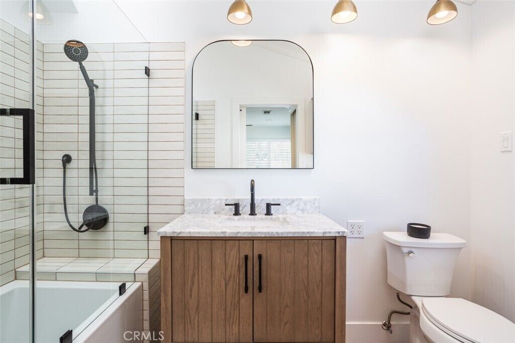 Photo of Bathroom in East Side Costa Mesa