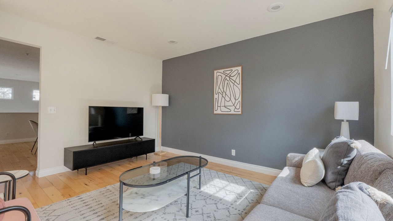 Photo of Livingroom in Sunnyvale