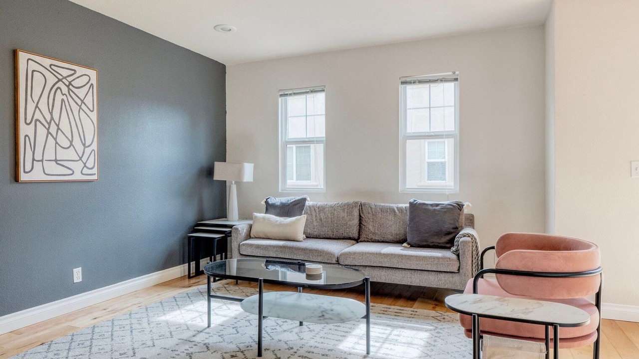 Photo of Livingroom in Sunnyvale