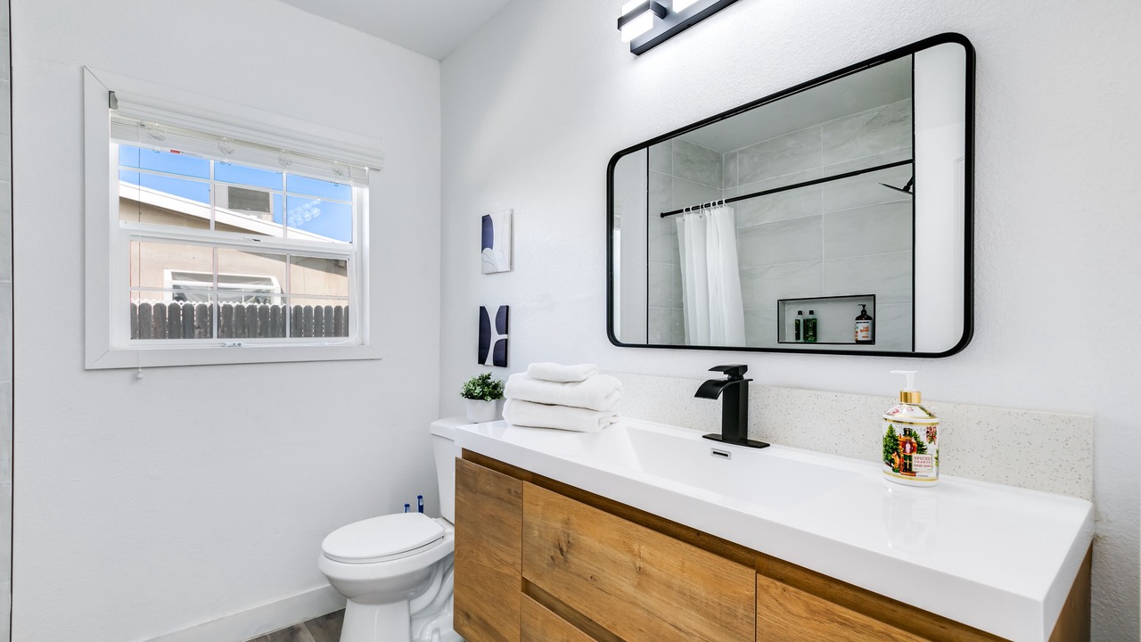 Photo of Bathroom in Charter Oak
