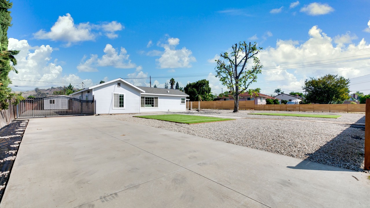 Photo of Outdoor in Charter Oak