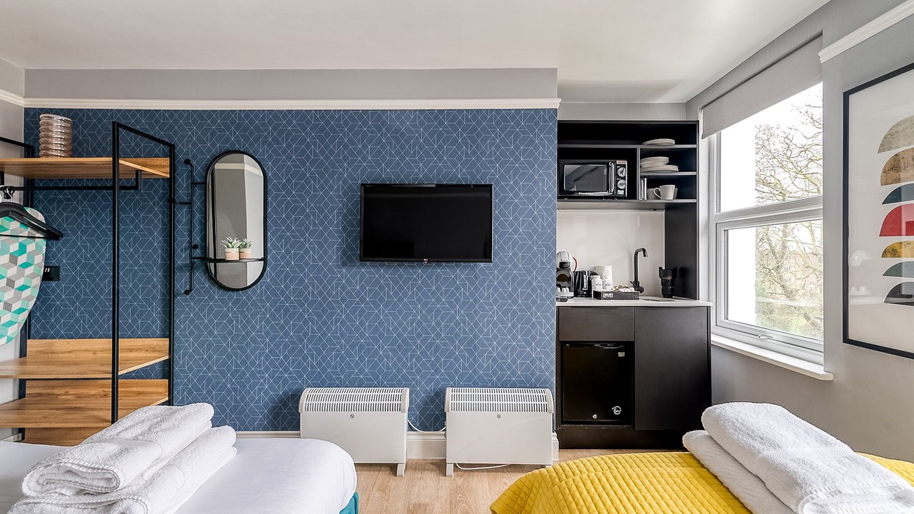 Photo of Bedroom in Earl's Court