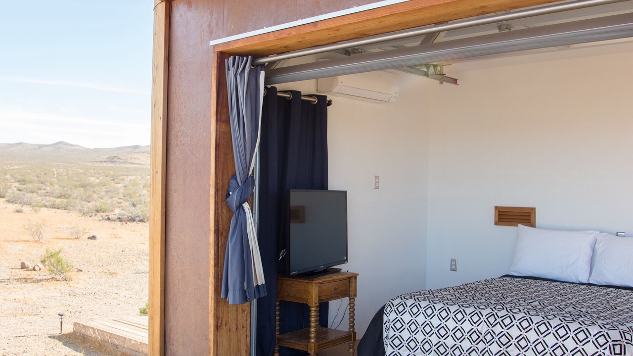 Photo of Bedroom in Ridgecrest