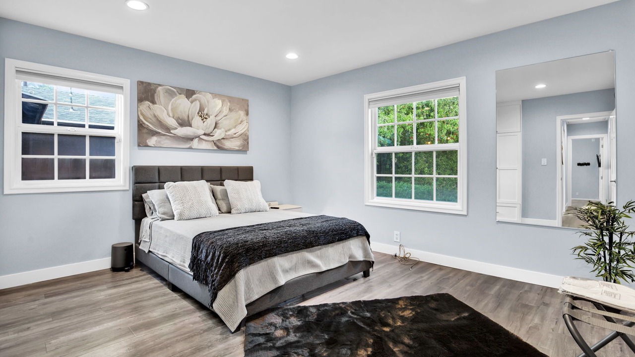 Photo of Bedroom in Northridge