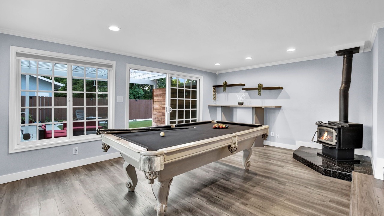 Photo of Bedroom in Northridge