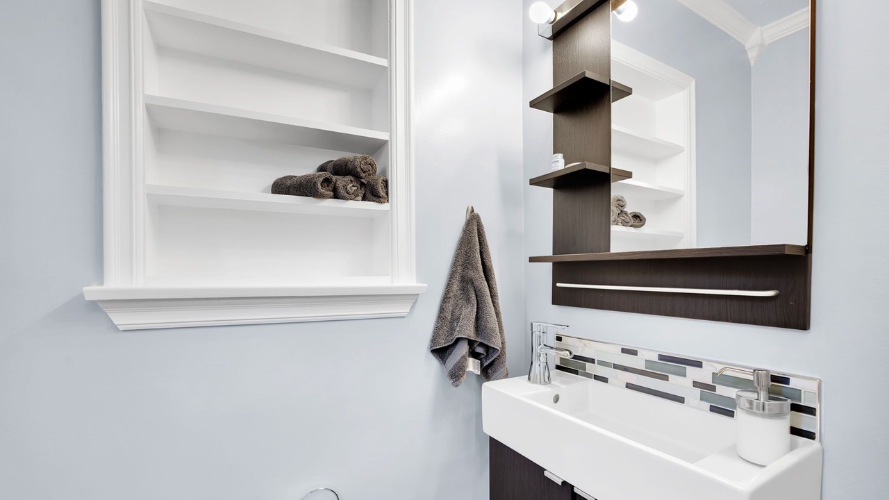 Photo of Bathroom in Northridge
