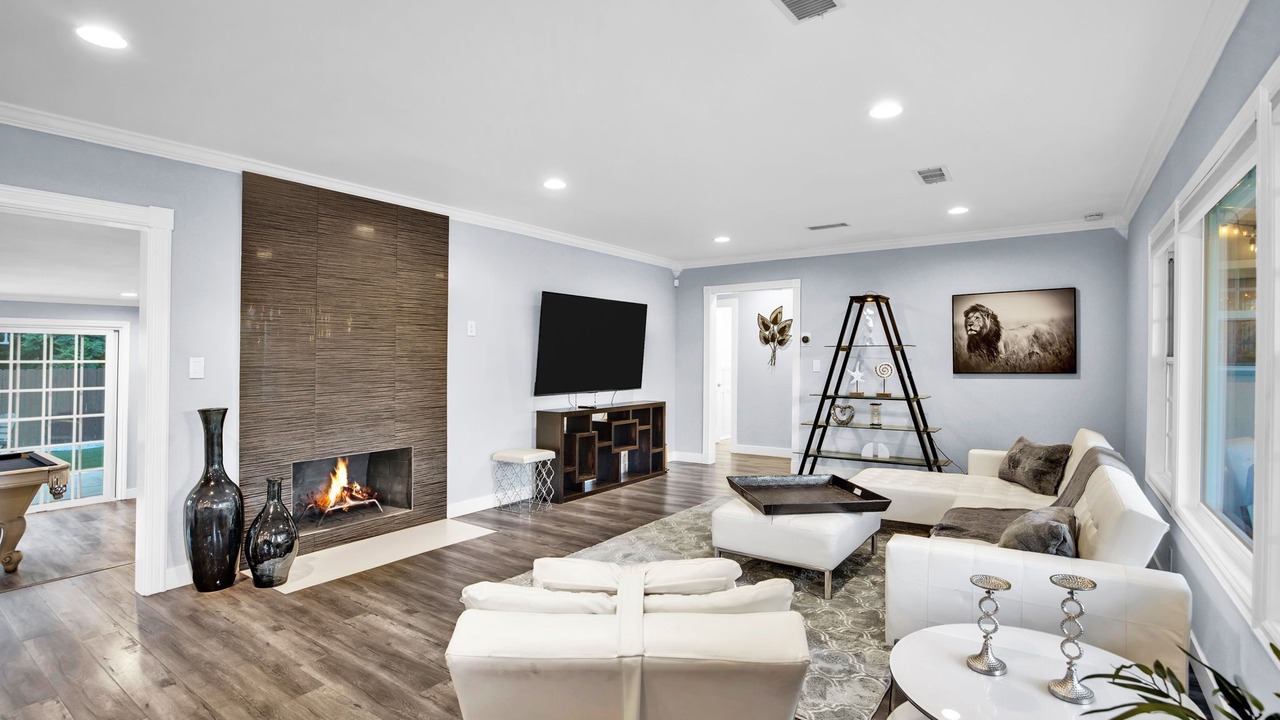 Photo of Livingroom in Northridge