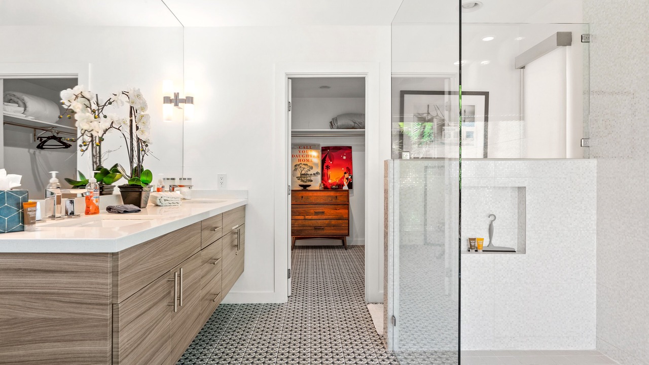 Photo of Bathroom in Little Tuscany