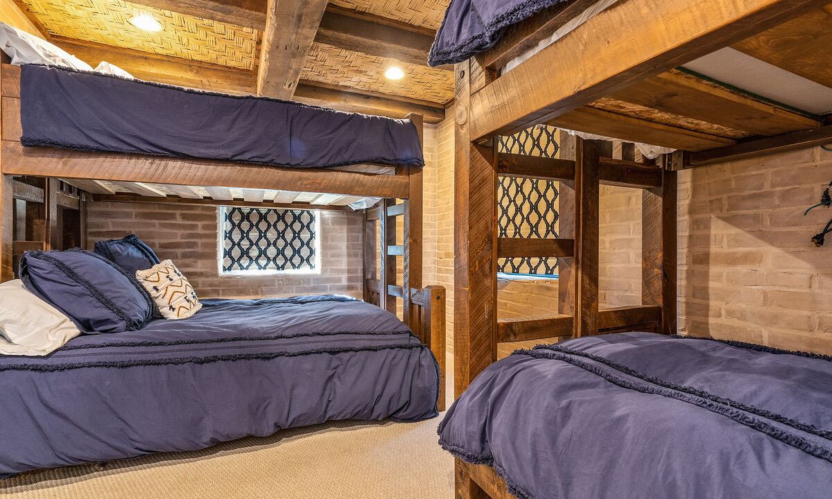 Photo of Bedroom in Indio