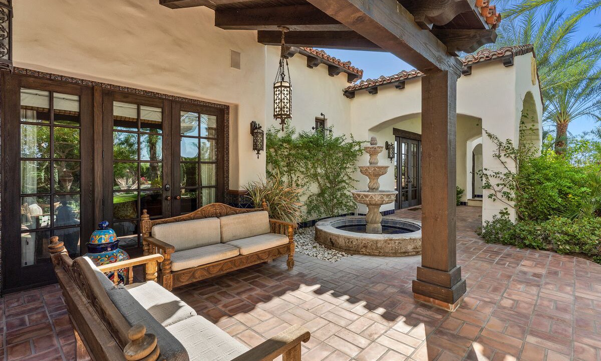 Photo of Patio Balcony in Indio
