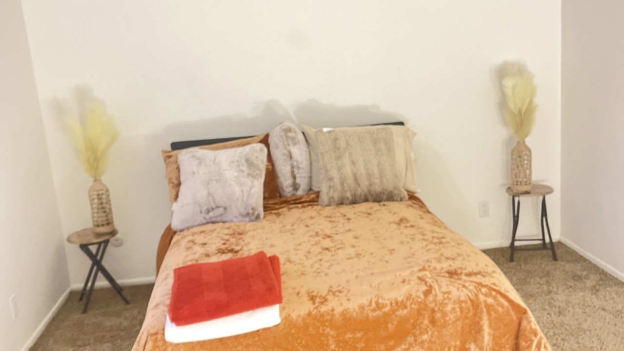 Photo of Bedroom in Southeast Anaheim