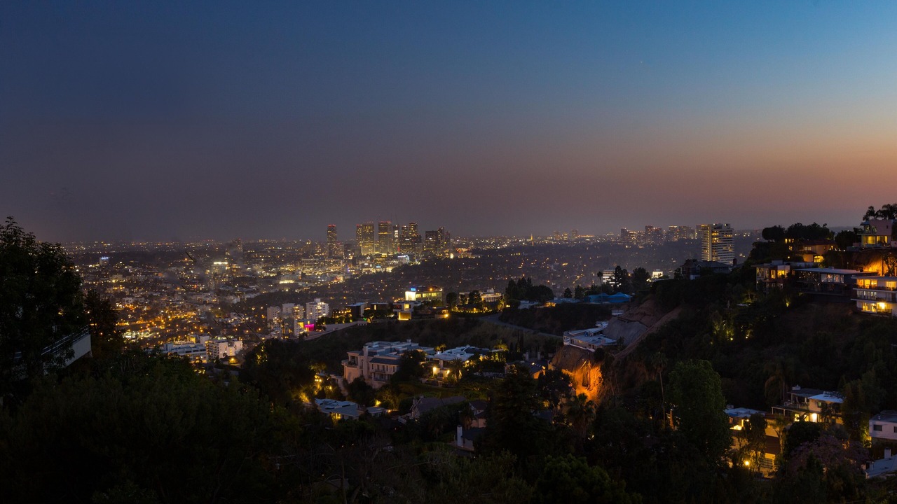 Photo of Outdoor in Hollywood Hills West