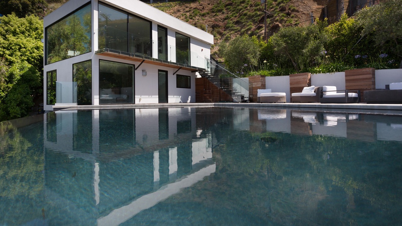 Photo of Outdoor in Hollywood Hills West