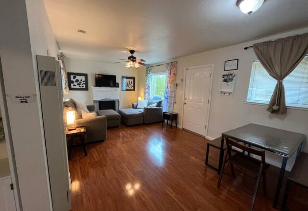 Photo of Bedroom in Seaside
