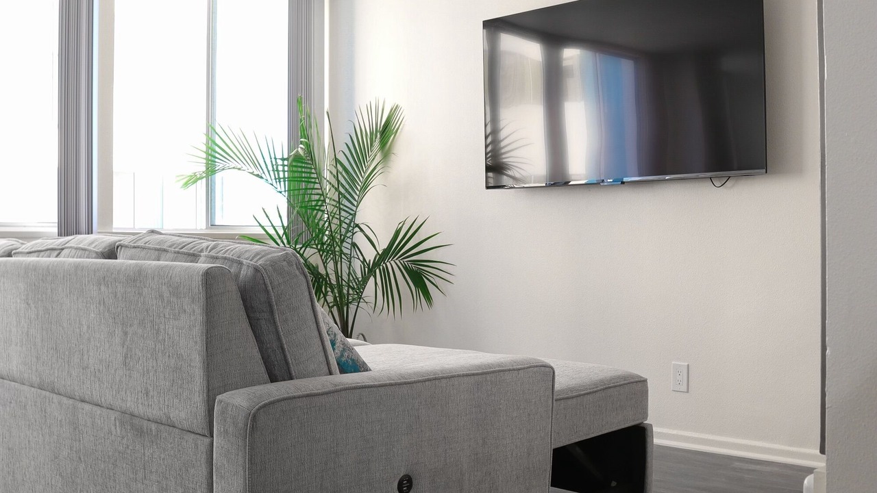 Photo of Livingroom in Downtown