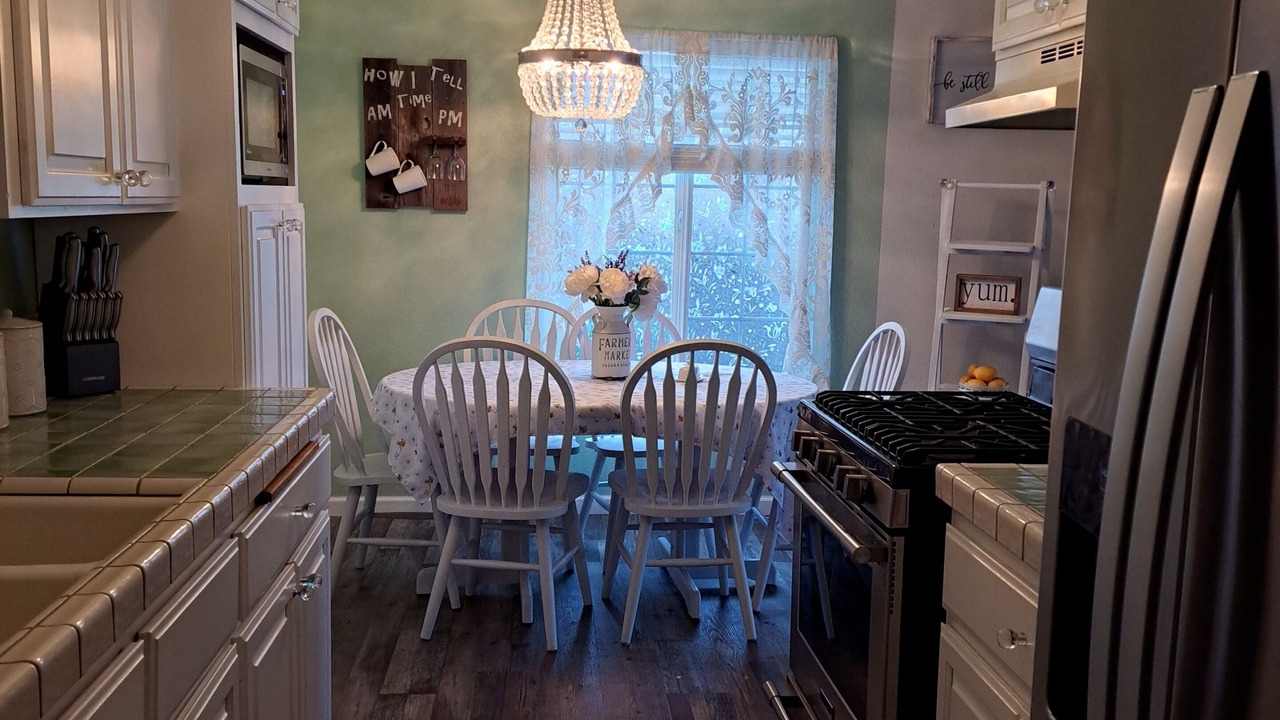 Photo of Kitchen in Humboldt Hill