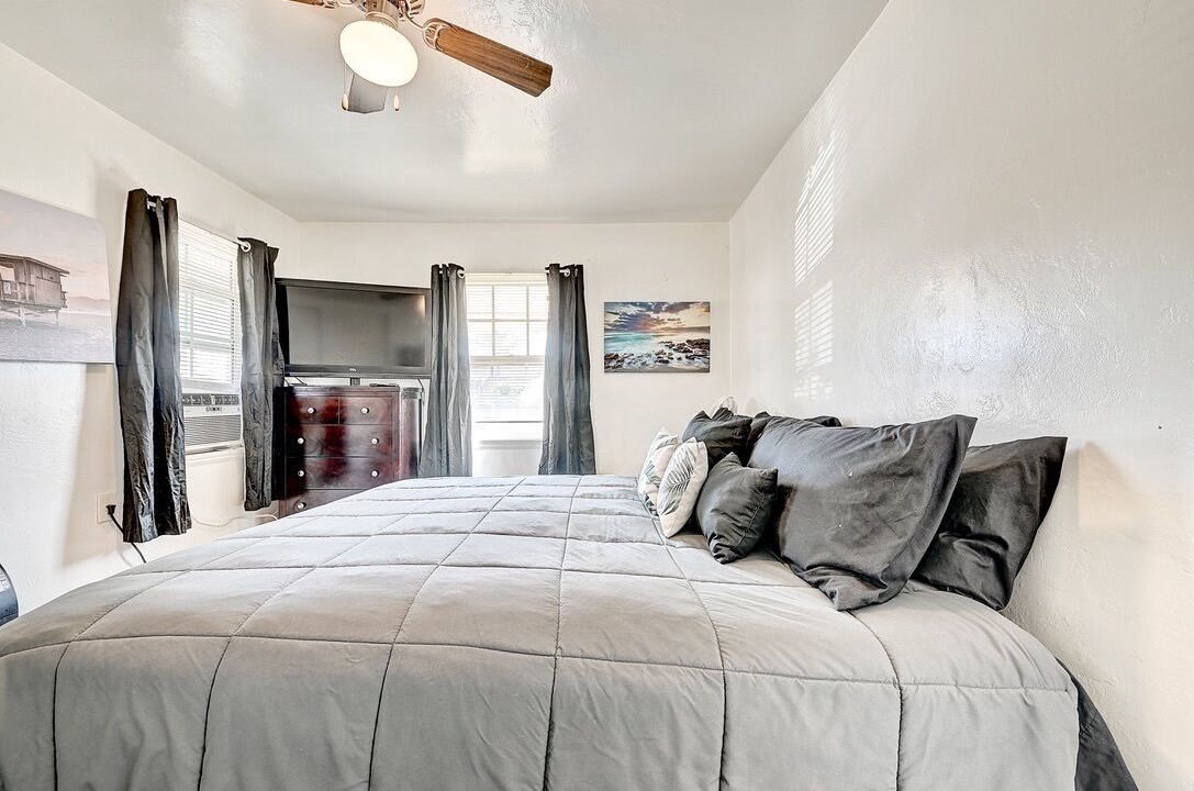Photo of Bedroom in Santa Ana Heights