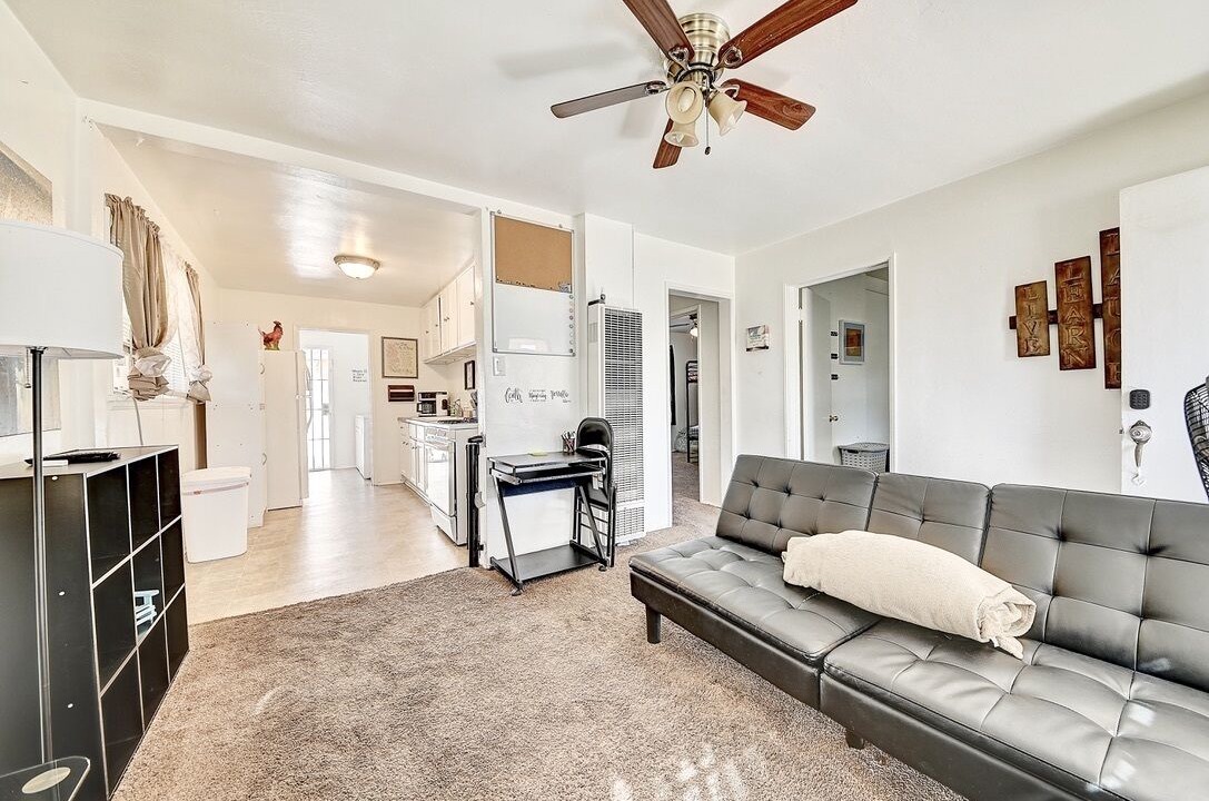 Photo of Livingroom in Santa Ana Heights