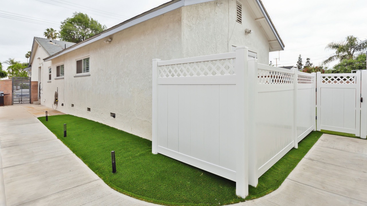 Photo of Outdoor in Reseda