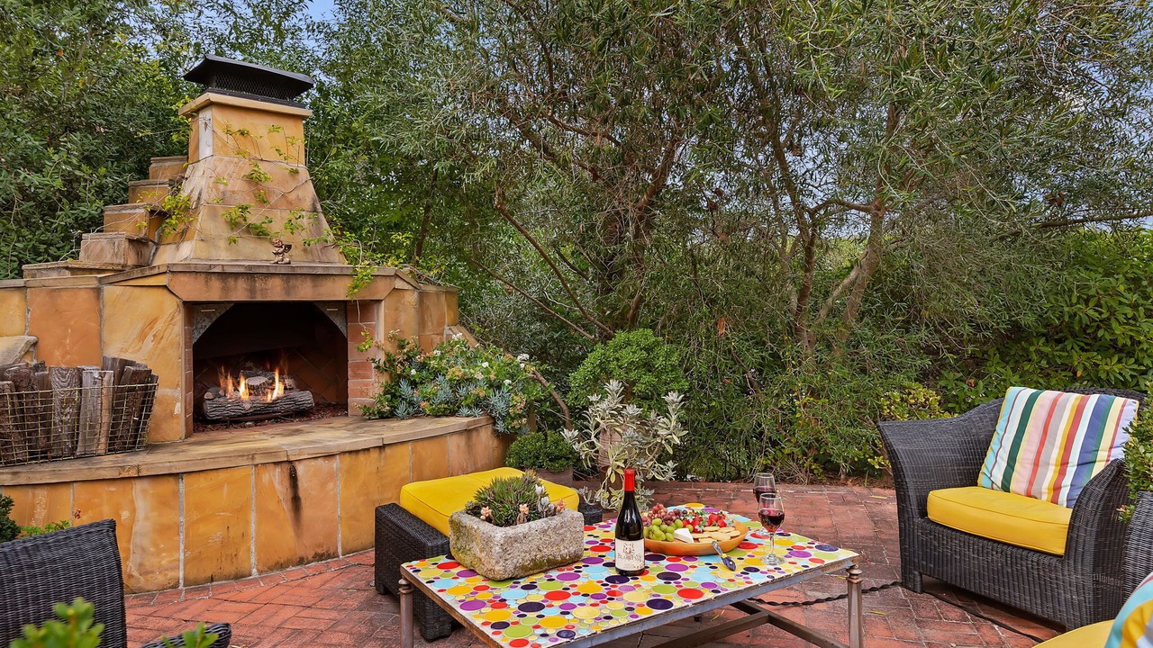 Photo of Patio Balcony in Montecito