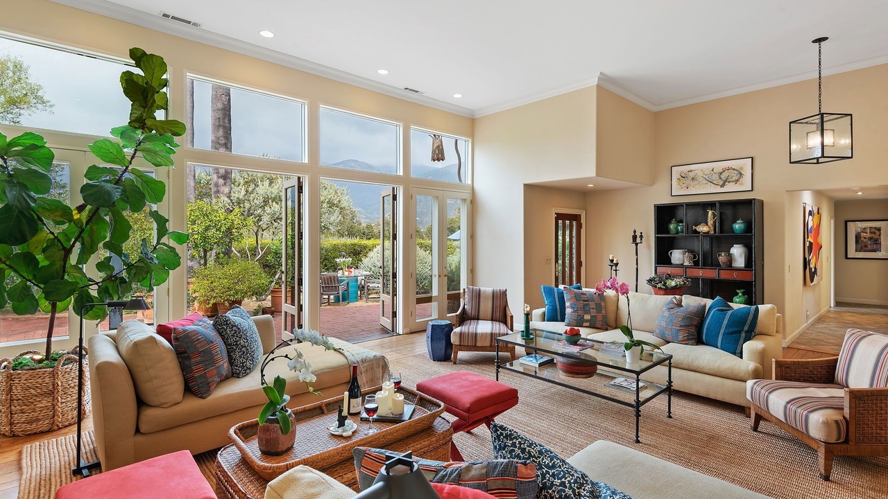 Photo of Livingroom in Montecito