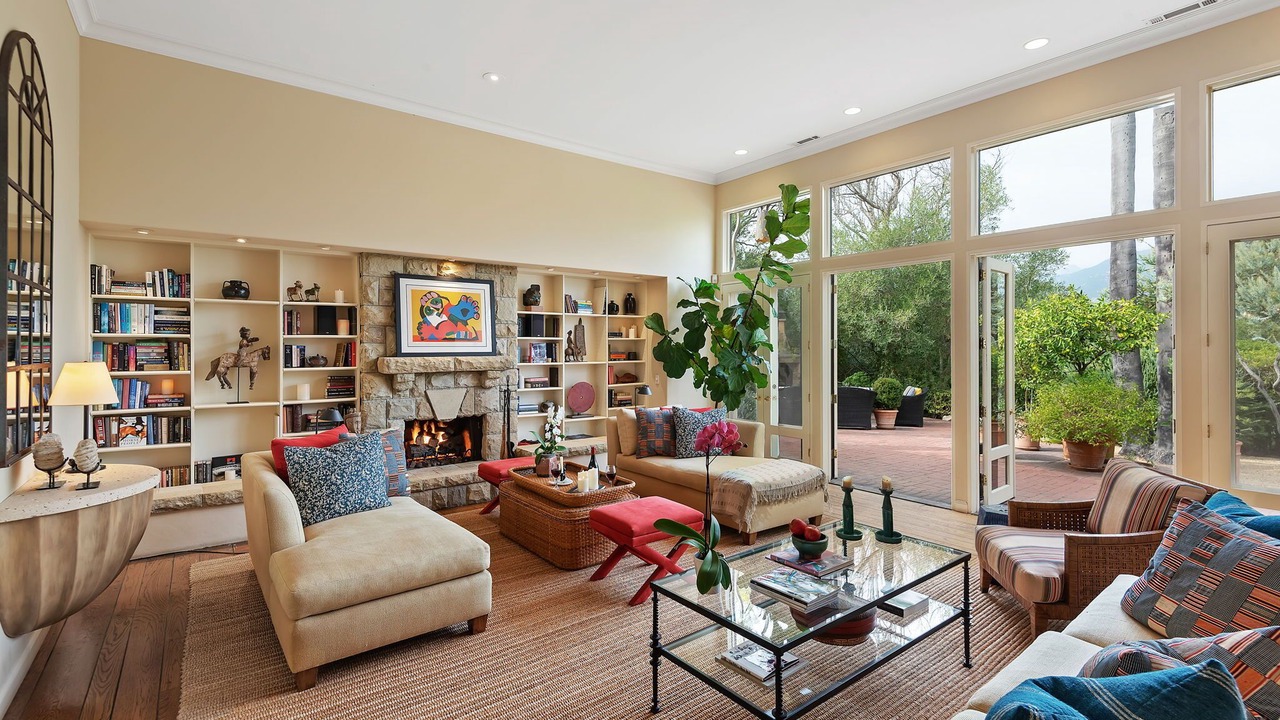 Photo of Livingroom in Montecito