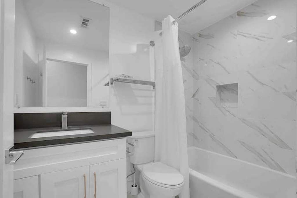 Photo of Bathroom in Elysian Heights