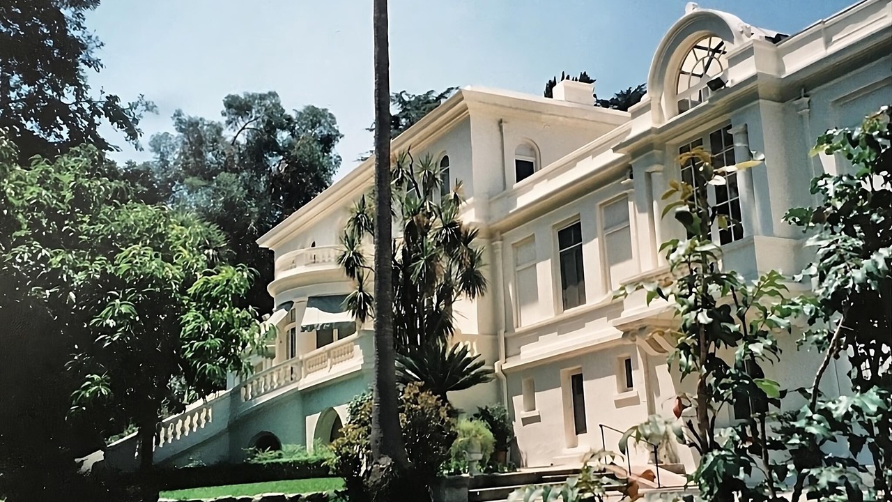 Photo of Others in Pasadena