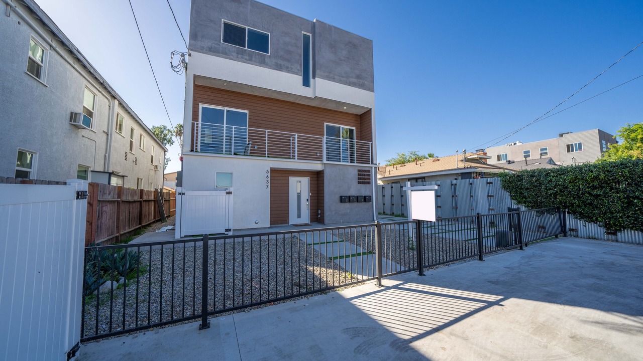 Photo of Outdoor in NoHo Arts District