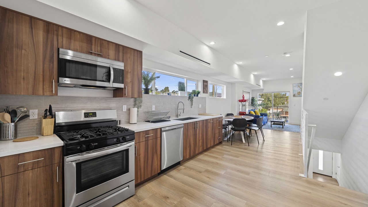 Photo of Kitchen in NoHo Arts District
