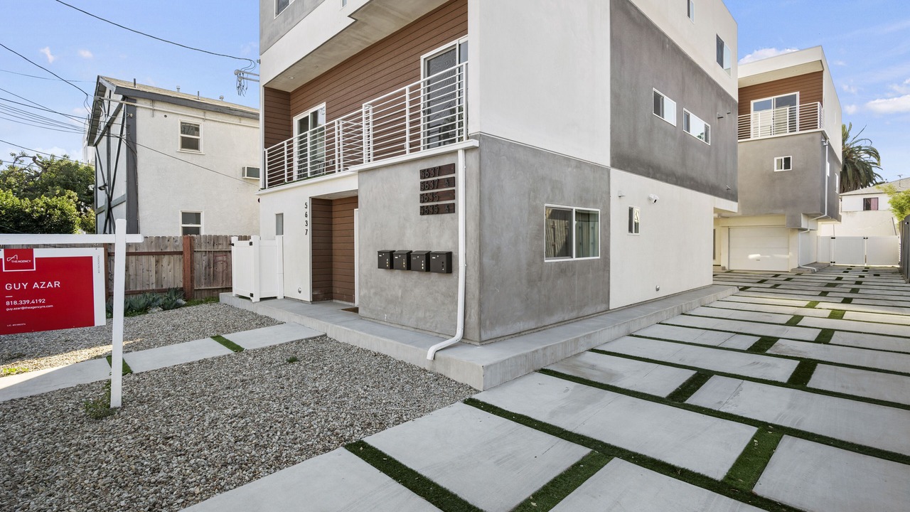 Photo of Outdoor in NoHo Arts District