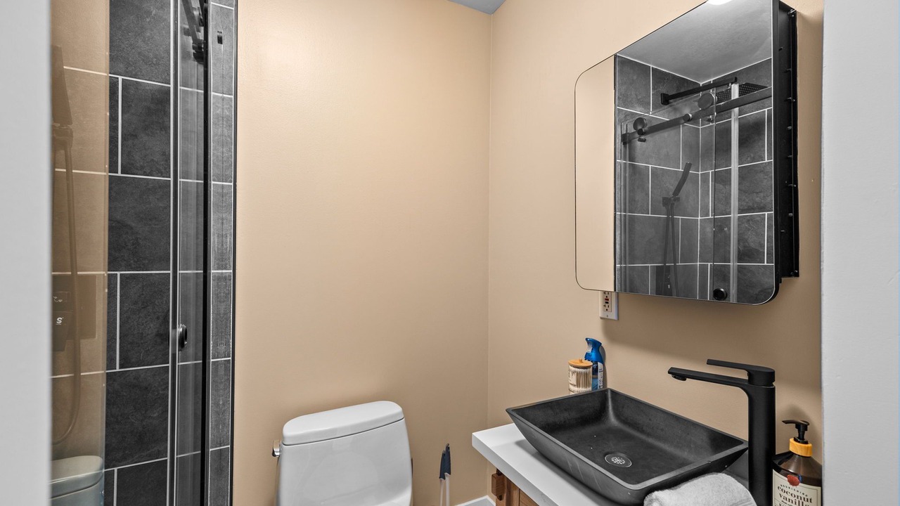 Photo of Bathroom in Glendora