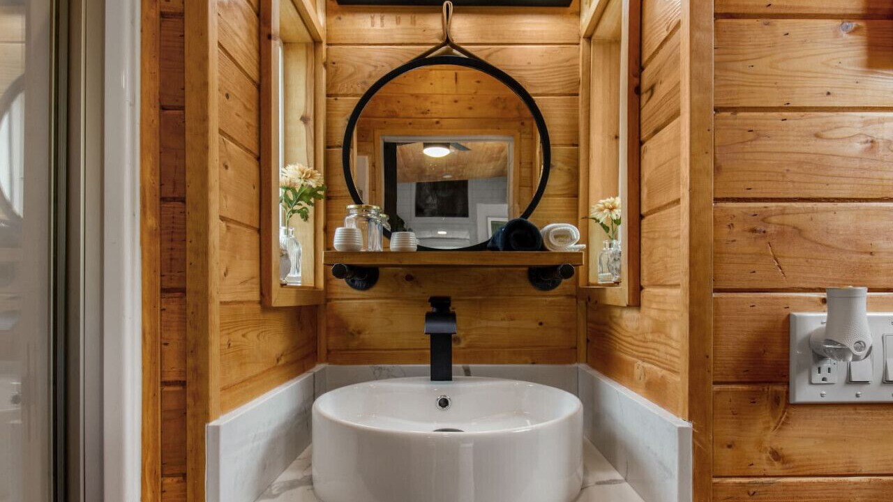 Photo of Bathroom in Canyon Country