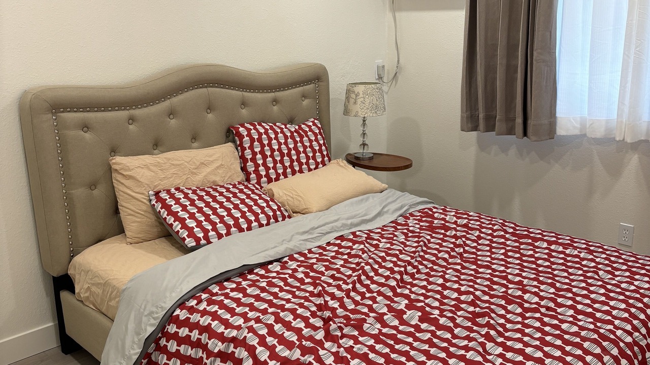 Photo of Bedroom in Rowland Heights