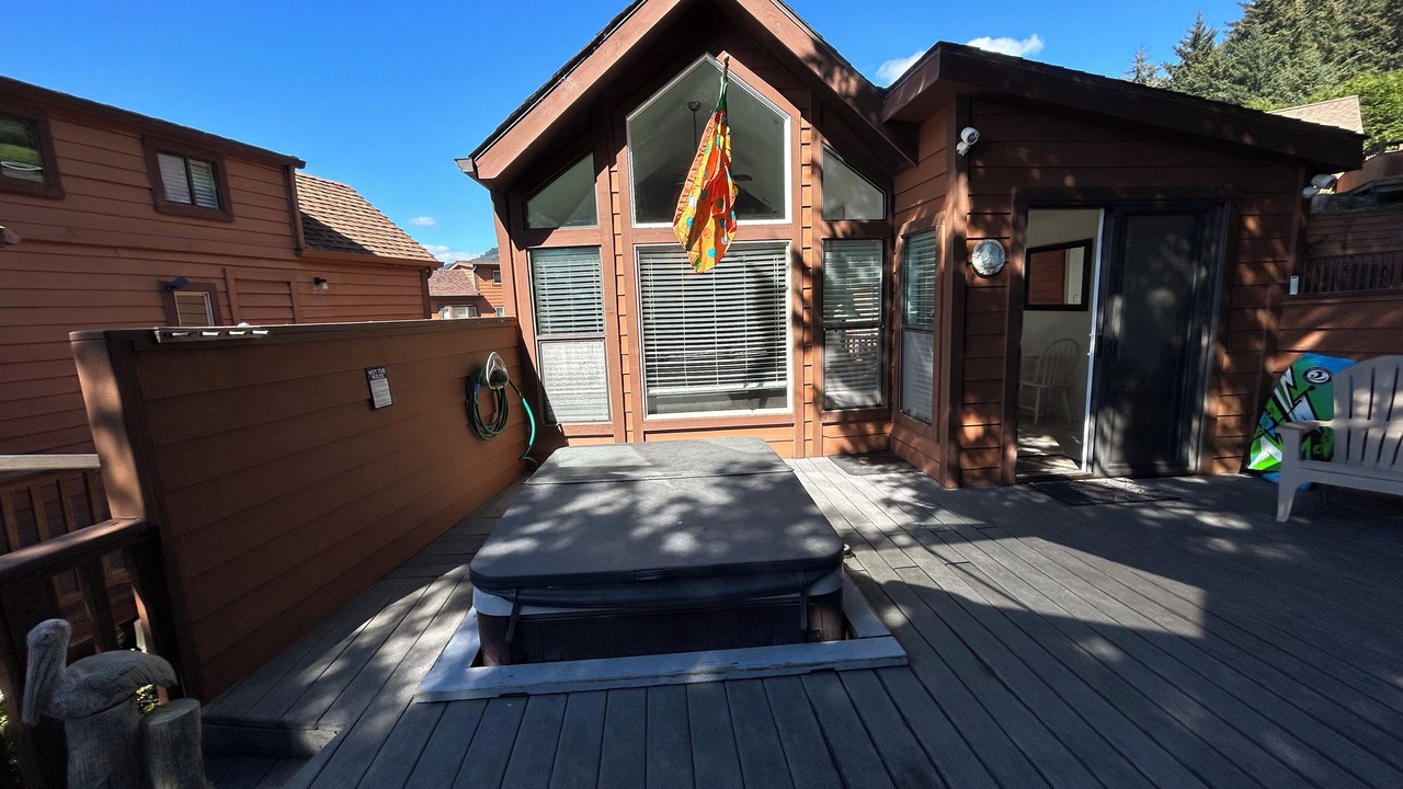 Photo of Patio Balcony in Smith River