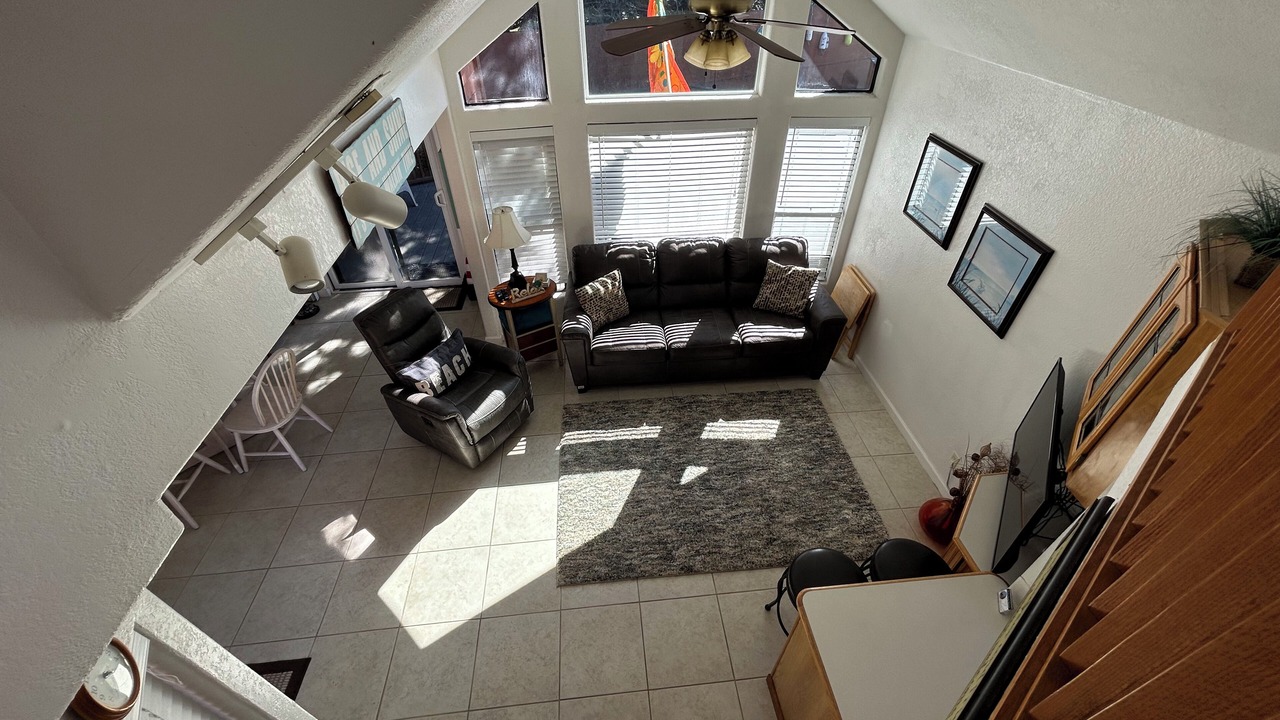 Photo of Livingroom in Smith River