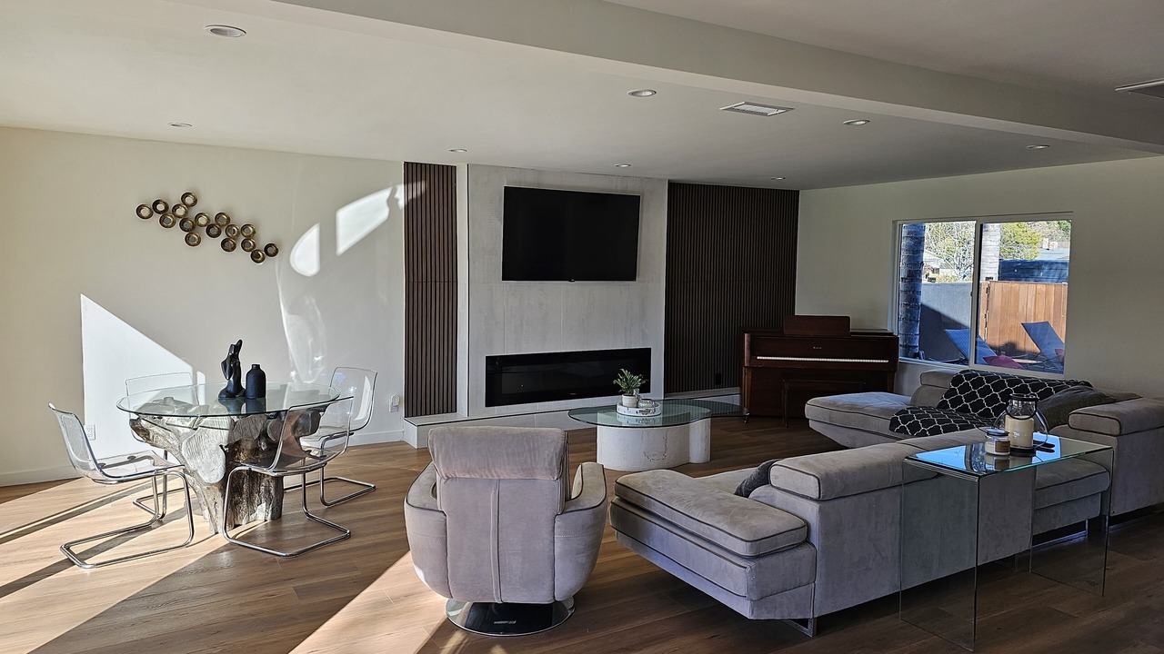 Photo of Livingroom in Oak Park