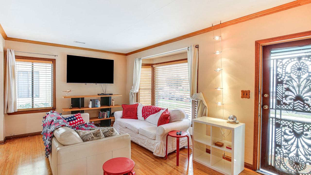 Photo of Livingroom in El Camino Village