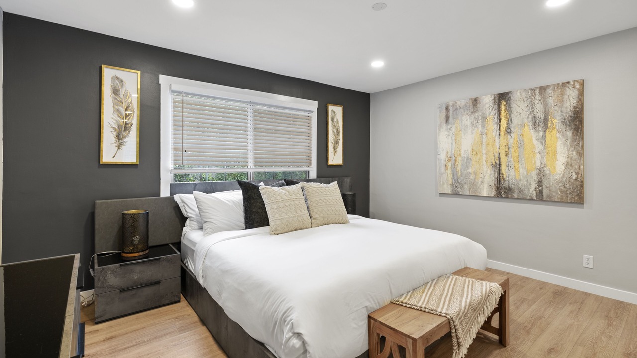 Photo of Bedroom in West Hills