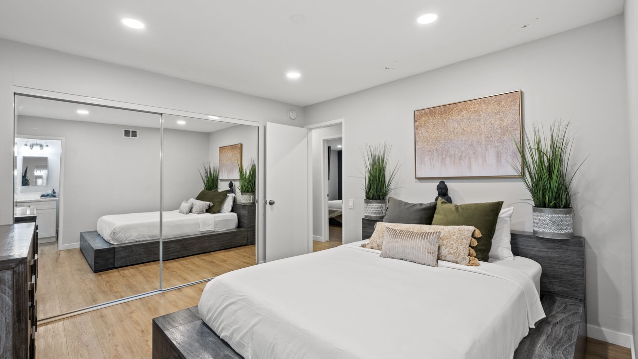 Photo of Bedroom in West Hills