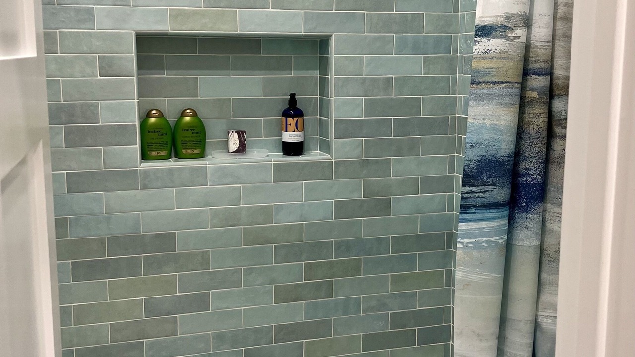 Photo of Bathroom in Bluff Heights
