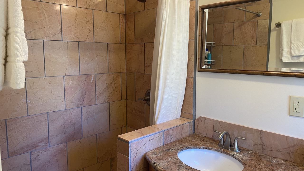 Photo of Bathroom in Del Monte Forest