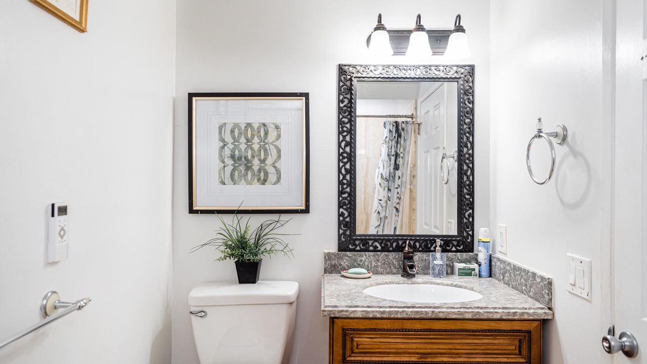 Photo of Bathroom in Walnut