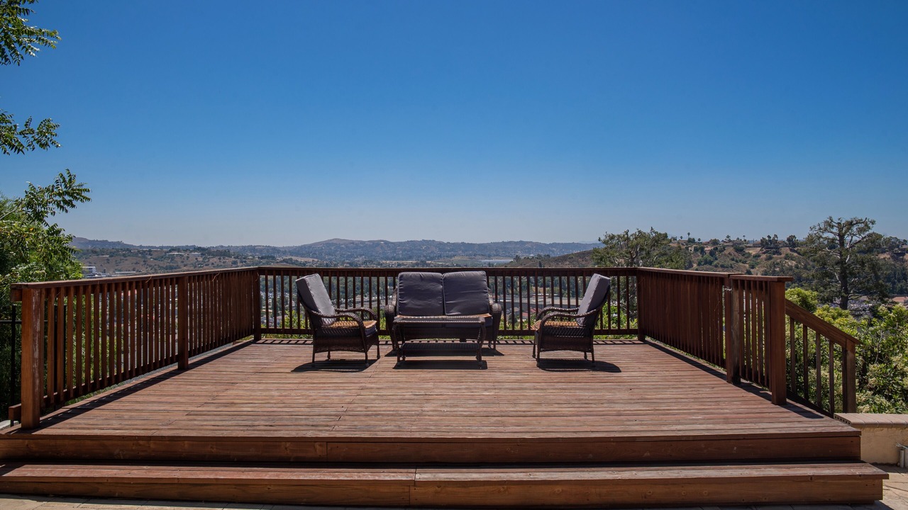 Photo of Patio Balcony in Walnut